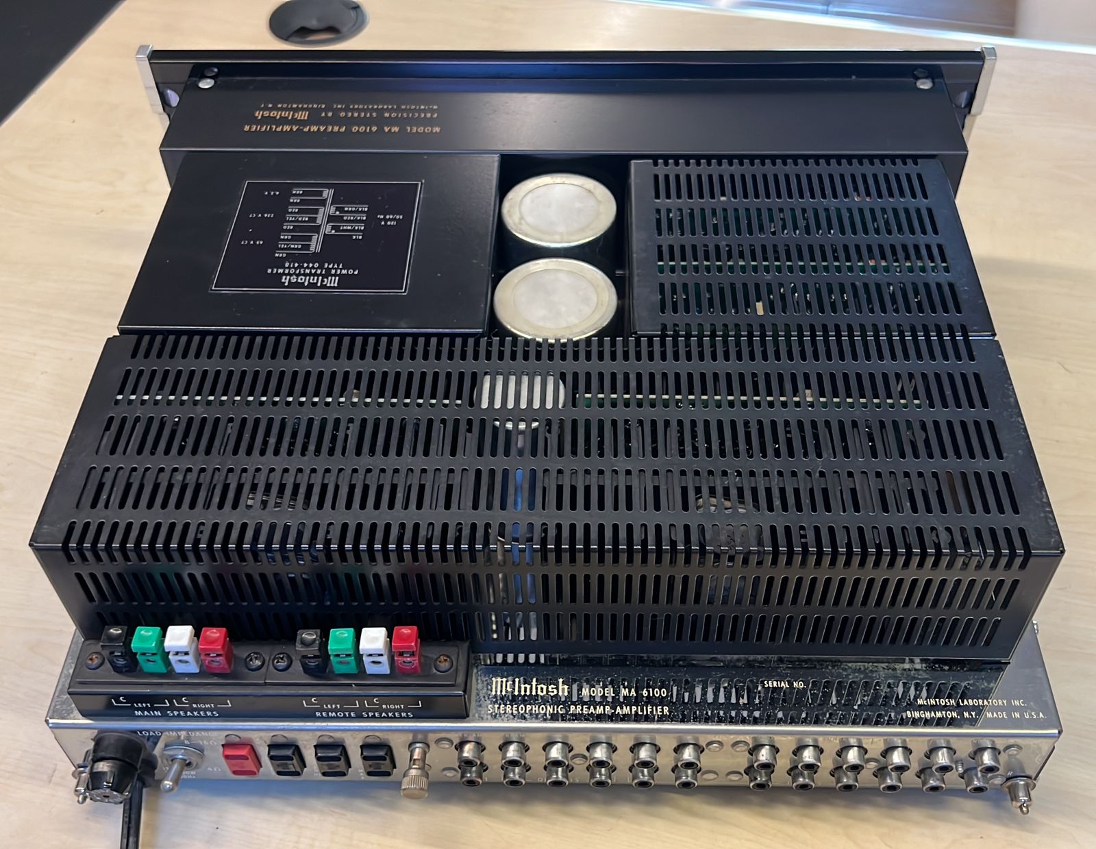 McINTOSH MA6100 Amplificador Integrado Vintage 70 Watts - Imagem 4