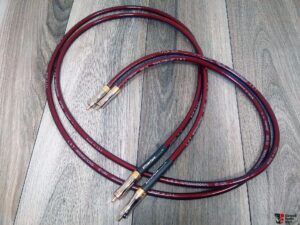 LAT INTERNATIONAL IC-300 Signature  RCA 1 metro