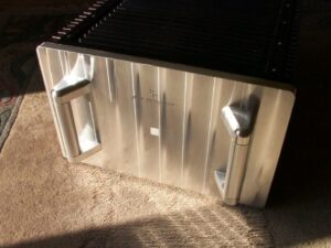 JEFF ROWLAND MODEL 8T Amplificador Stereo Full Balanced 250 watts