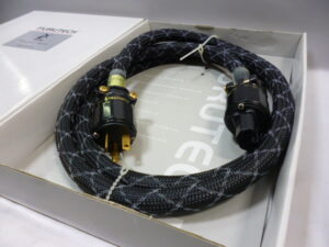 FURUTECH EVOLUTION POWER Cabo de Força  1,5 metro