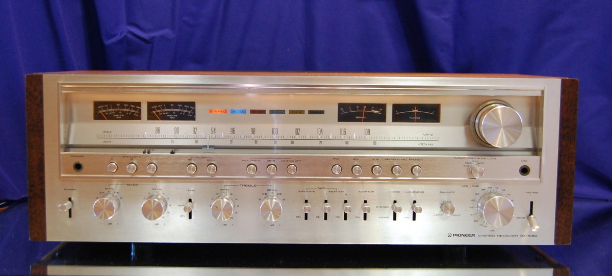 PIONEER SX-1280 AM FM Stereo Receiver 185 watts - Imagem 4