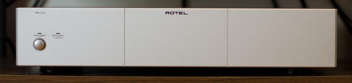 ROTEL RB-03 Amplificador Stereo 70 watts - Imagem 2