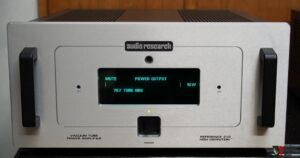 AUDIO RESEARCH REFERENCE 210 Amplificadores monos 210 watts