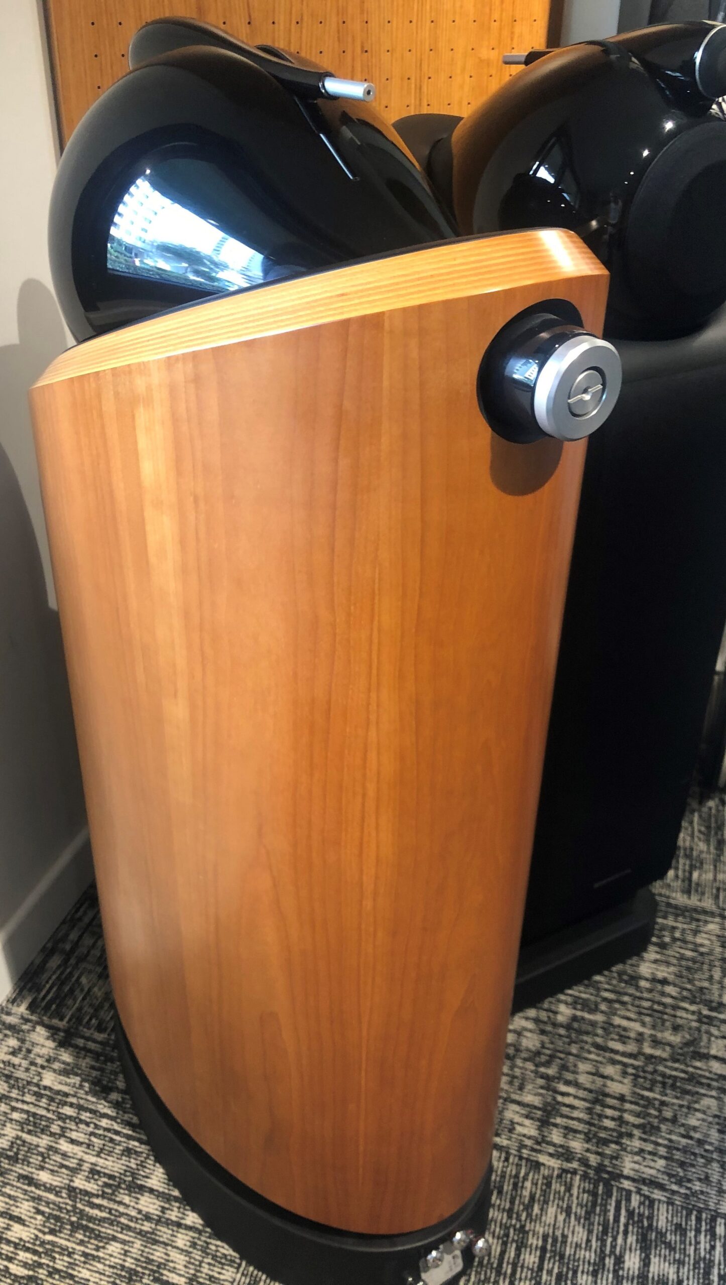 B&W 802 Diamond Cherrywood, 500 Watts - Imagem 2