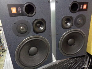 JBL 4412A  Caixa Studio Monitor