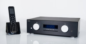AVM Evolution CS 5.2  All in One Streaming CD Receiver 330 watts