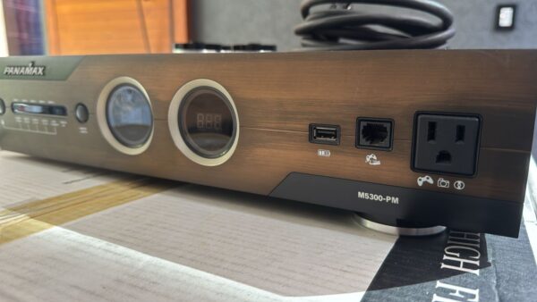 PANAMAX M5300-PM POWER CONDICIONADOR DE ENERGIA
