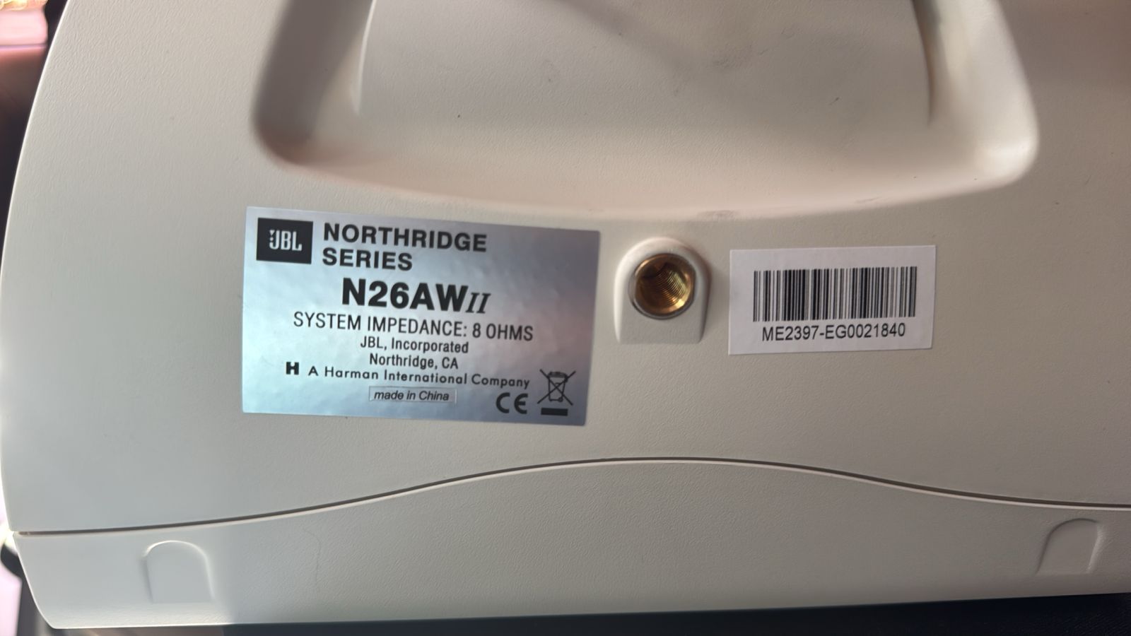 JBL N26AW II - Caixa Outdoor Branca - par - Imagem 3