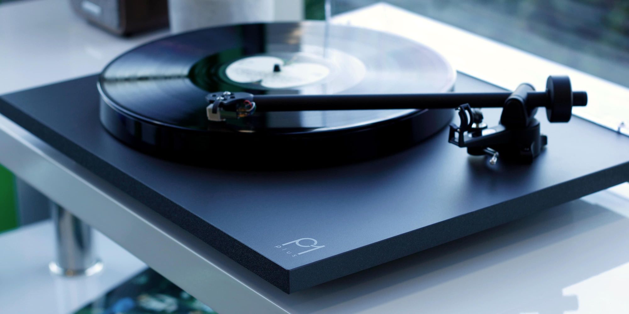 REGA PLANAR 1 PLUS MM MATT - Toca-discos