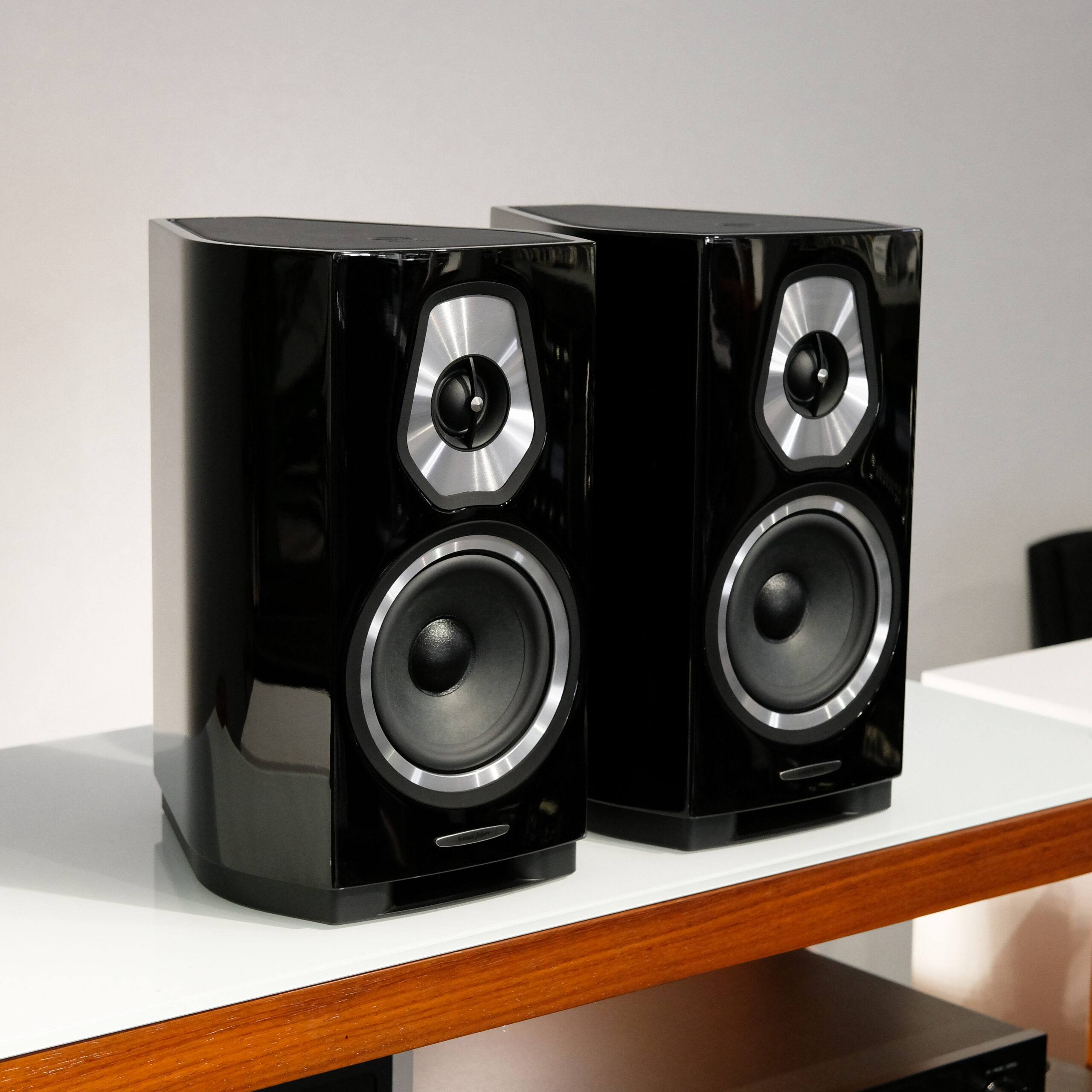 SONUS FABER SONETTO I - Caixa Bookshelf - Imagem 8