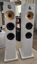 B&W CM8 S2 – Caixa Torre (150w RMS)