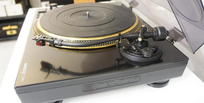RELOOP TURN 5 Toca Discos HiFi com Acionamento Direto, Black - Imagem 10