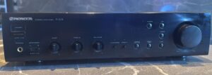 PIONEER A-204 – Amplificador Integrado, 35 Watts