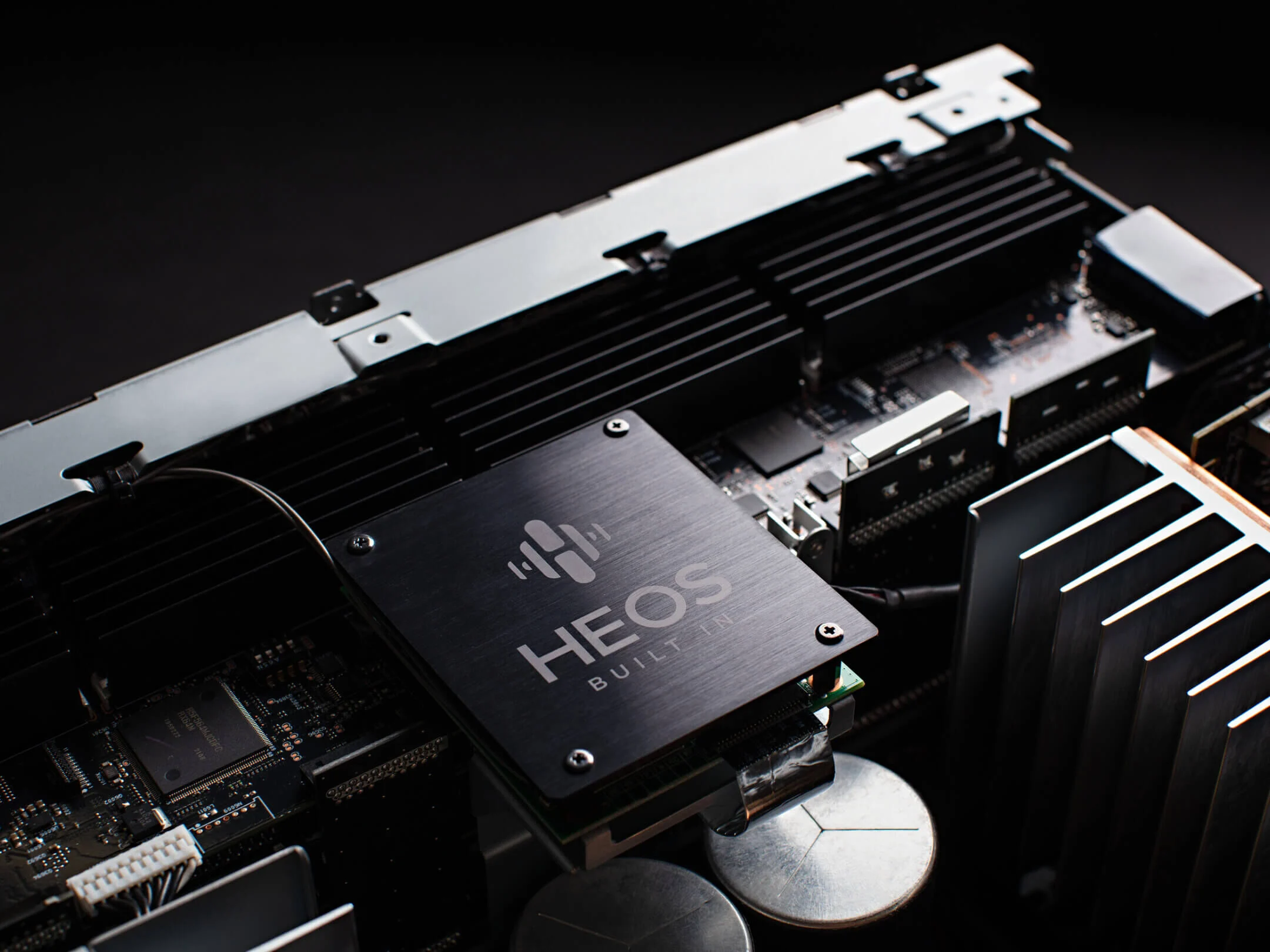 DENON AVR-A1H - Receiver AV 8K, 15.4 Canais, Powered by HEOS™ com Dolby Atmos, HDR10, HDR10+, Dolby Vision e HLG, Dolby Atmos, DTS:X e DTS:X Pro, Auro-3D, IMAX Enhanced, 150 Watts - Imagem 11