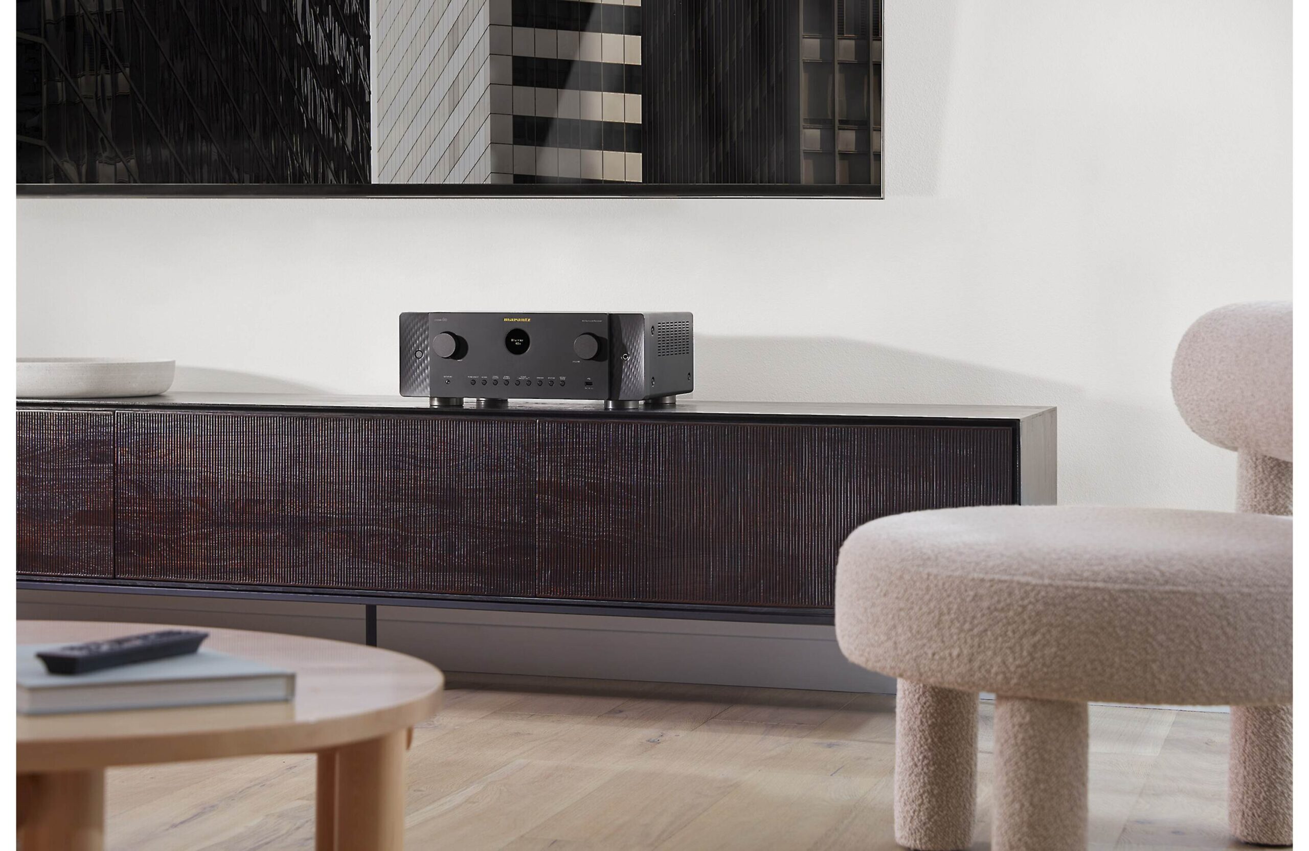 MARANTZ CINEMA 60 - Receiver AV 8k, 7.2 com Dolby Atmos®, Bluetooth®, Apple AirPlay® 2, e Amazon Alexa, 100 Watts - Imagem 7