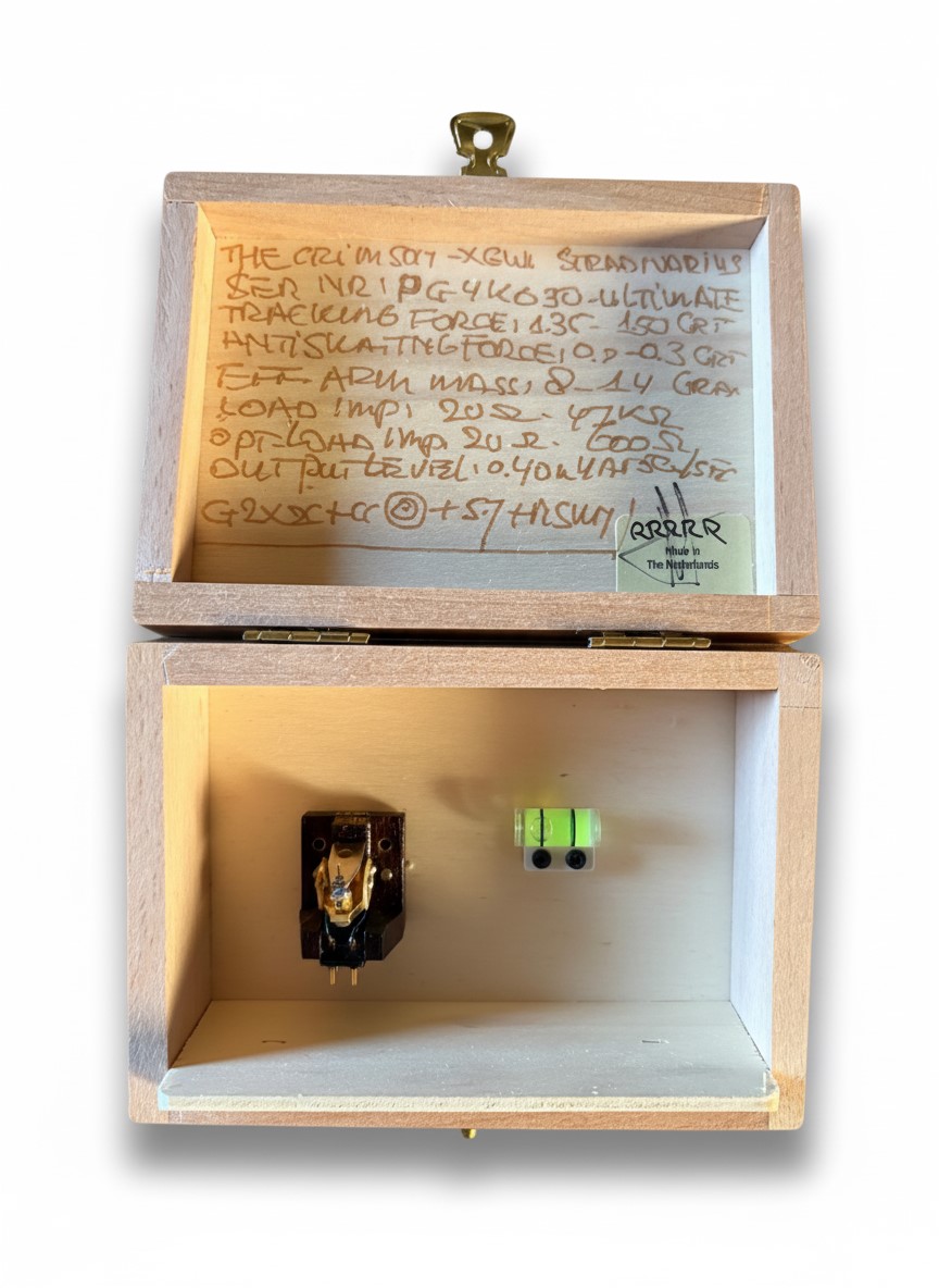 VAN DEN HUL Crimson Stradivarius Ultimate - Cápsula MC High End - Imagem 3