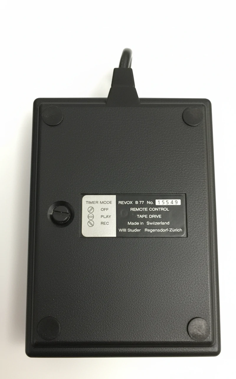 REVOX B77 - Gravador de Fita de Rolo (Reel-To-Reel), Stereo, 2 Pistas, com Velocidade 7 ½ e 15 ips (19 e 38 cm/s), com Controle Remoto - Imagem 5