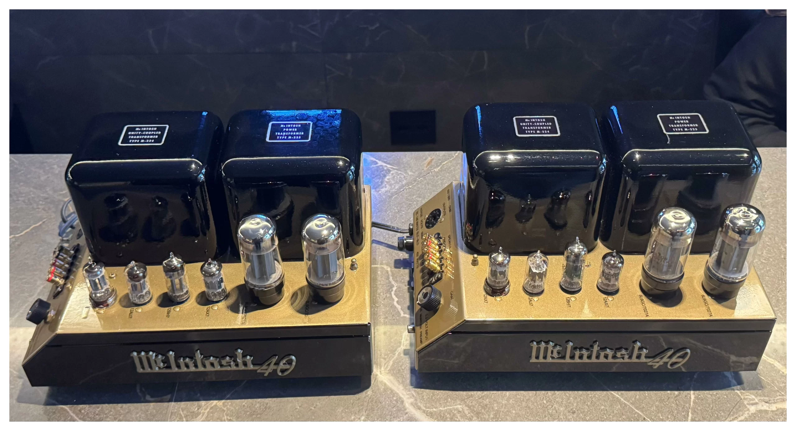 McINTOSH MC40 - Amplificador de Potência Monobloco Valvulado, 40 Watts RMS Contínuos - Imagem 4