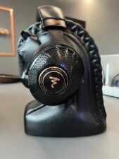 FOCAL RADIANCE BENTLEY