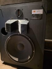 JBL L300 – Caixa Vintage Moficada com Cabos Audioquest e Recap Solen, Único Dono
