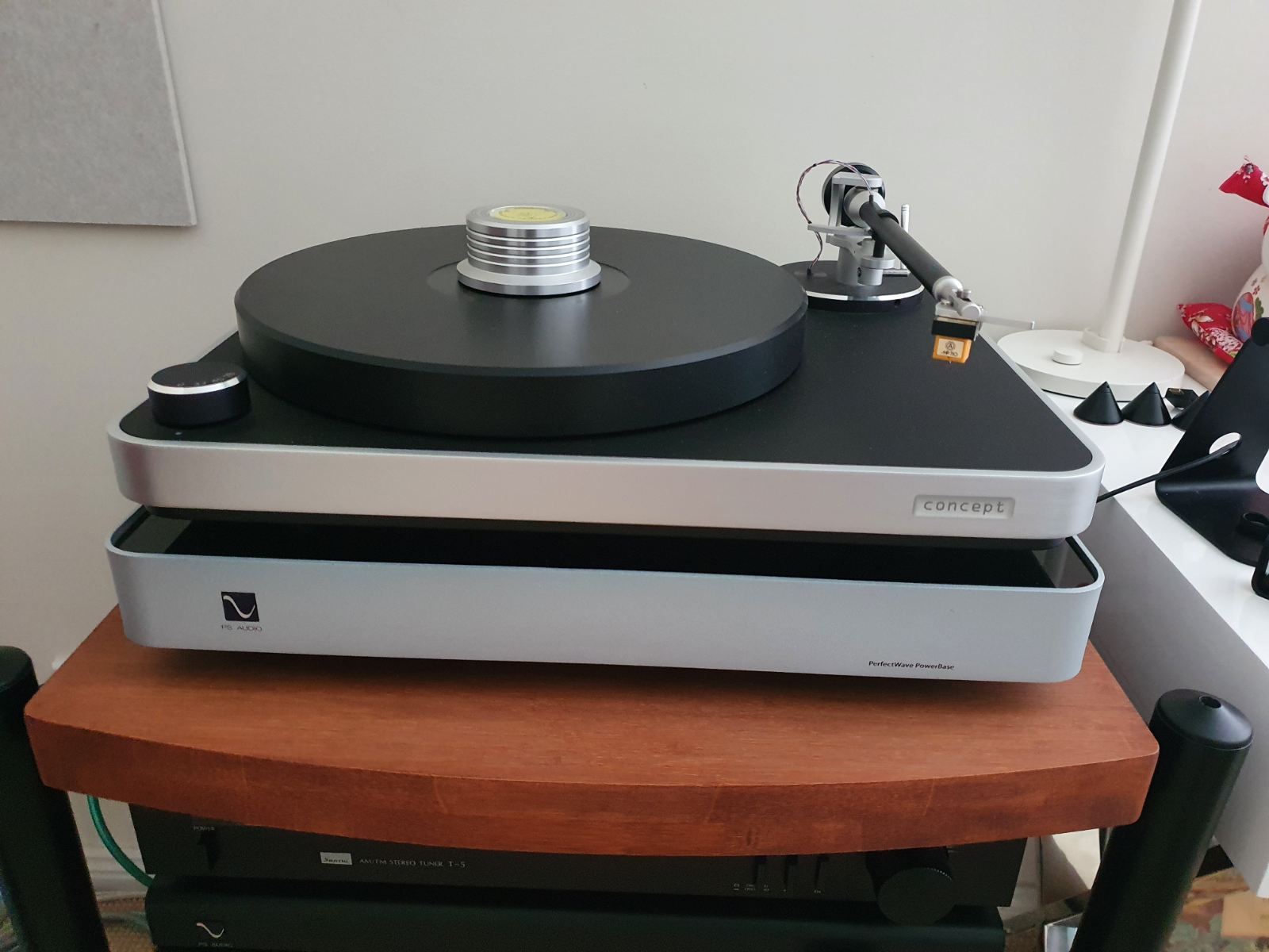 PS AUDIO PerfectWave PowerBase - Condicionador de Energia e Base Antiressonante - Imagem 3