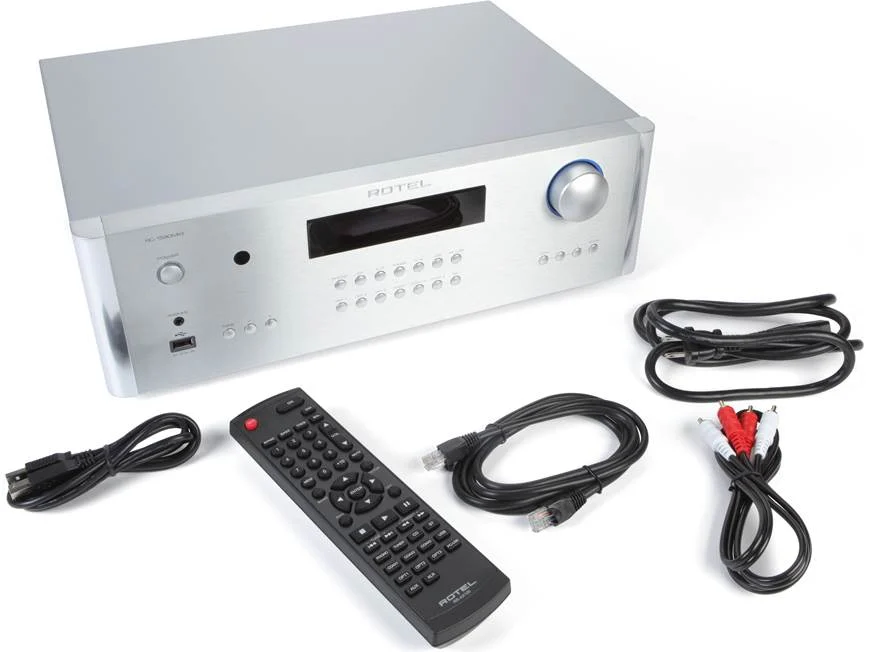 ROTEL RC-1590 MKII Pré-Amplificador com MM Phono, Bluetooth, Tone Control e DAC - Imagem 2