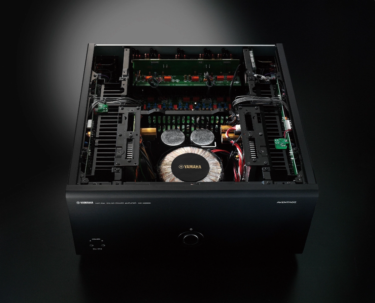 YAMAHA MX-A5000 Amplificador Multicanal, 11 x 150 Watts - Imagem 2